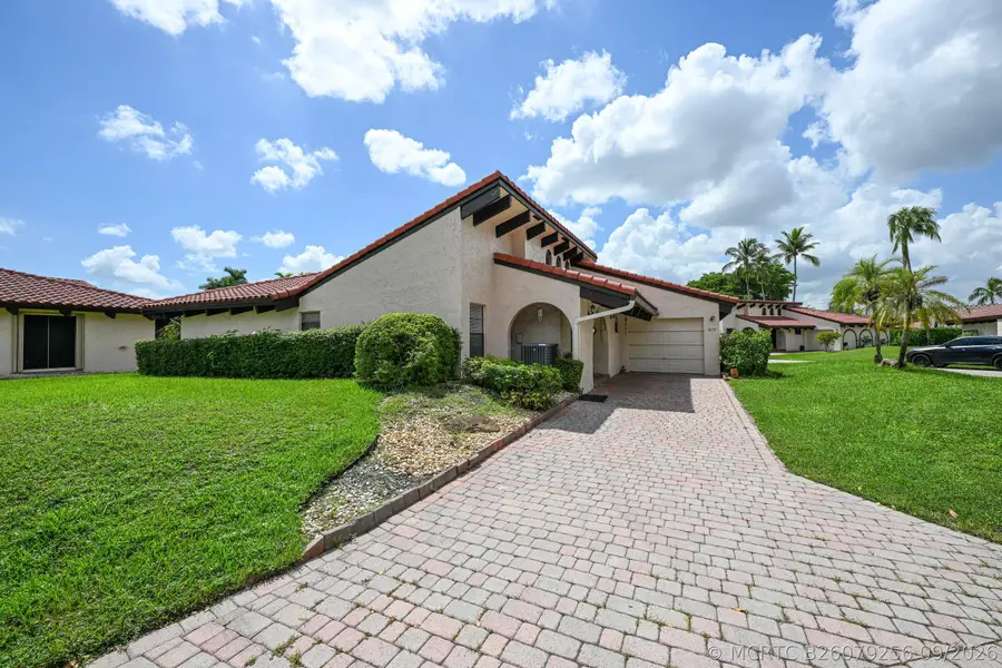 8129 Pine Circle #33, Tamarac, FL 33321 - #2
