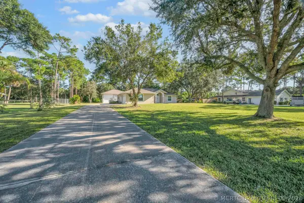 8330 Hidden Pines Road, Fort Pierce, FL 34945