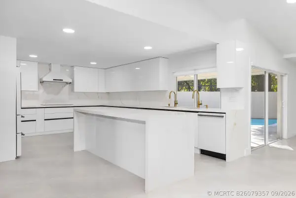 7134 San Sebastian Drive, Boca Raton, FL 33433