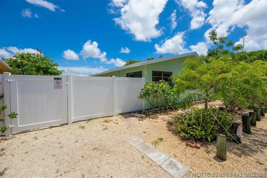 805 NE 40th Street #1-3, Oakland Park, FL 33334 - #3