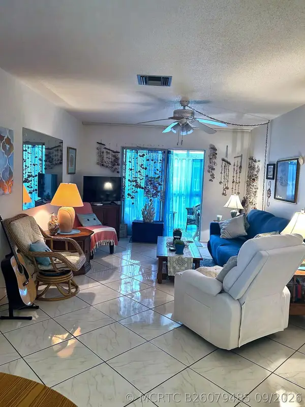 2131 NE 1st Court Ne #204, Boynton Beach, FL 33435
