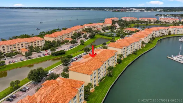 17 Harbour Isle Drive W #Unit 304, Fort Pierce, FL 34949