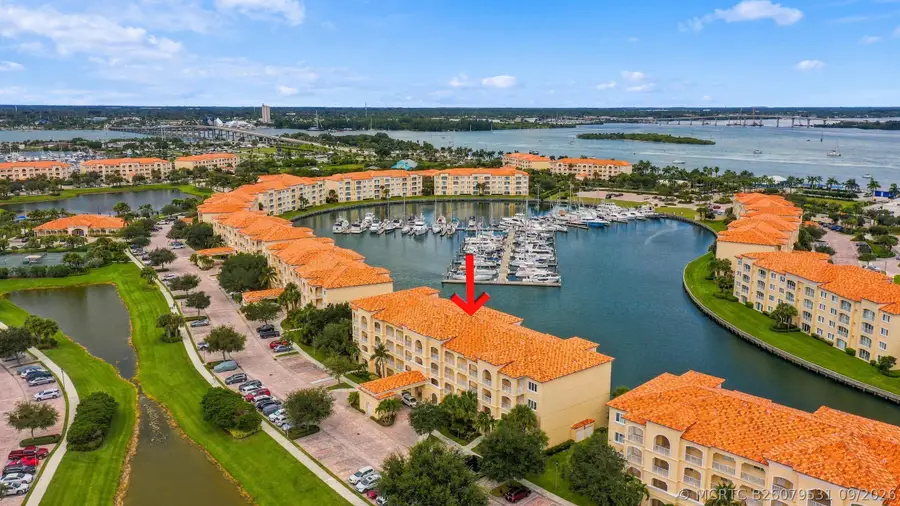 17 Harbour Isle Drive W #304, Fort Pierce, FL 34949 - #2