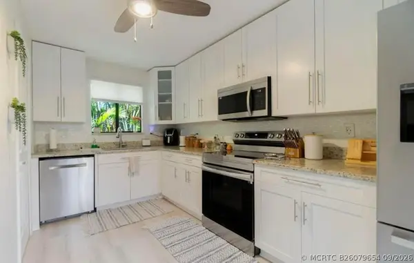11892 Sturbridge Lane, Wellington, FL 33414