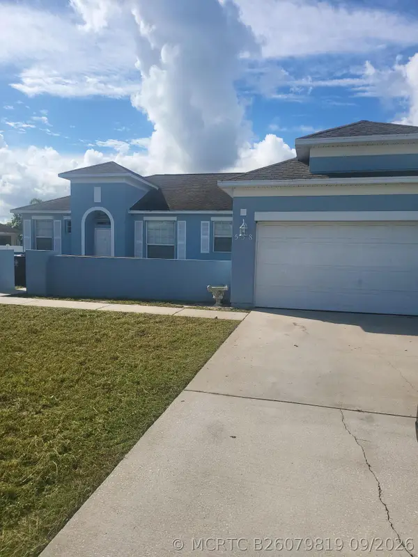 558 SW Halifax Avenue, Port St Lucie, FL 34953