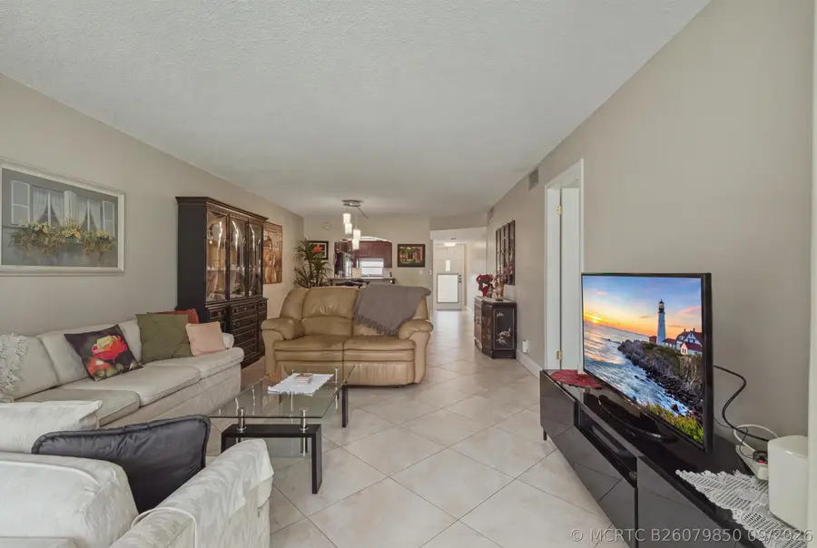 811 S Hollybrook Drive #202, Pembroke Pines, FL 33025 - #2