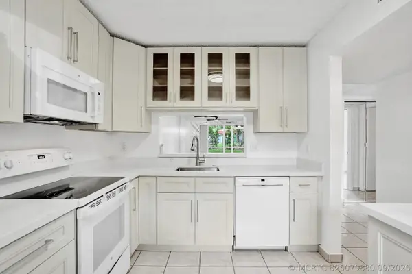 3081 Holiday Springs Boulevard #102-6, Margate, FL 33063