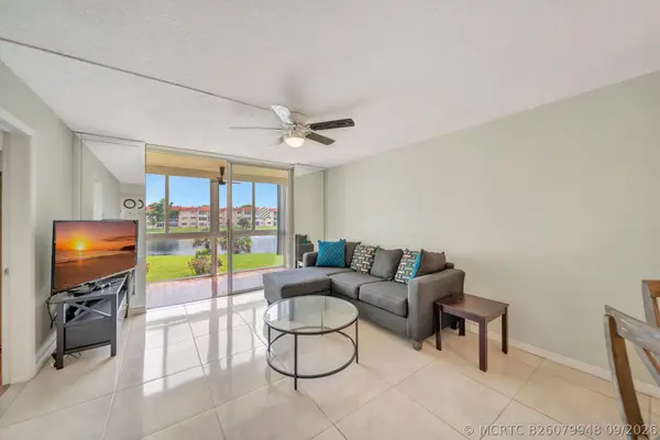2700 Sunrise Lakes Drive W #201, Sunrise, FL 33322