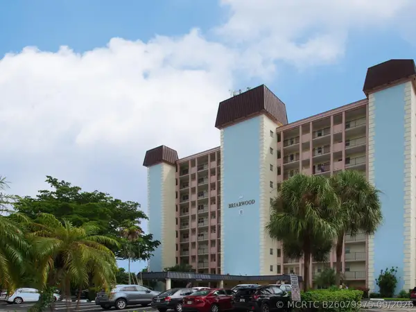 3575 Broken Woods Drive #301, Coral Springs, FL 33065