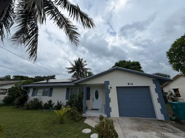 816 NW 8th Avenue, Boynton Beach, FL 33426