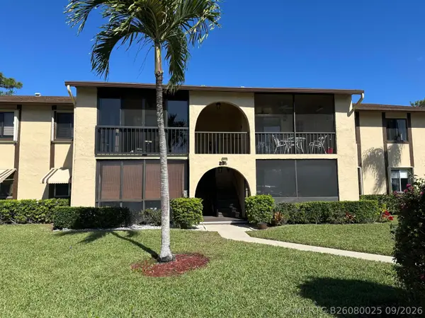 236 Pine Hov Circle #D-2, Greenacres, FL 33463