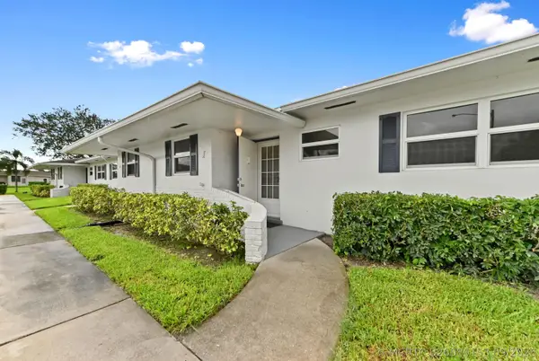 2766 Emory Drive E #I, West Palm Beach, FL 33415
