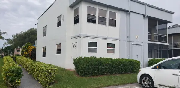 529 Burgundy L, Delray Beach, FL 33484