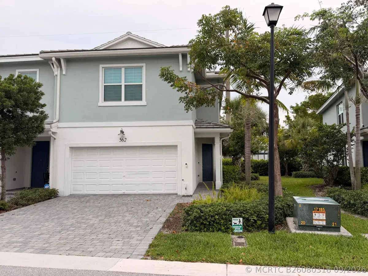 562 Parsons Way, Deerfield Beach, FL 33442 - #1