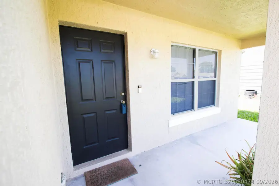 1585 20th Avenue Sw, Vero Beach, FL 32962 - #3
