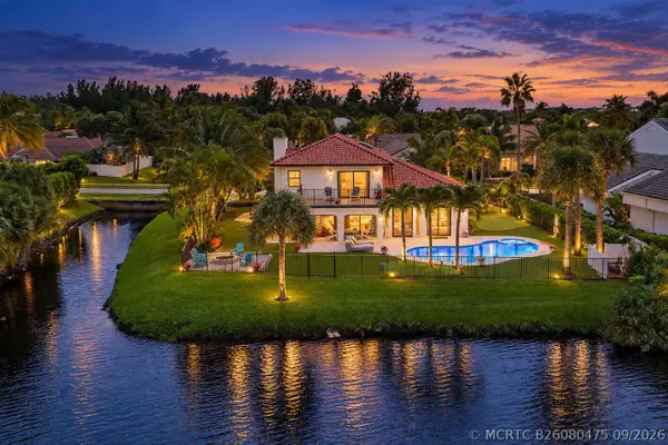 129 Olympus Way, Jupiter, FL 33477