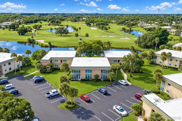 34 Vista Gardens Trail #105, Vero Beach, FL 32962