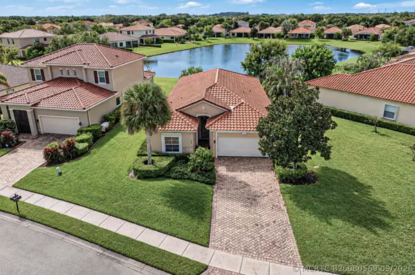 5560 57th Way, Vero Beach, FL 32967