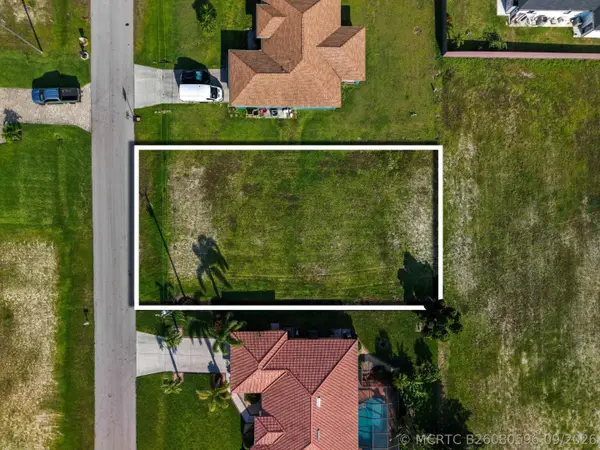 2458 NW 22nd Street, Cape Coral, FL 33993
