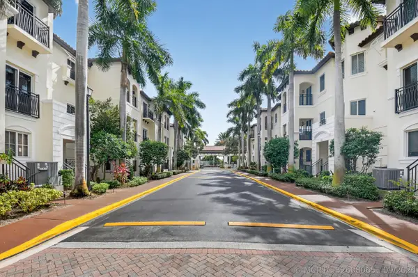 1203 Coastal Bay Boulevard, Boynton Beach, FL 33435