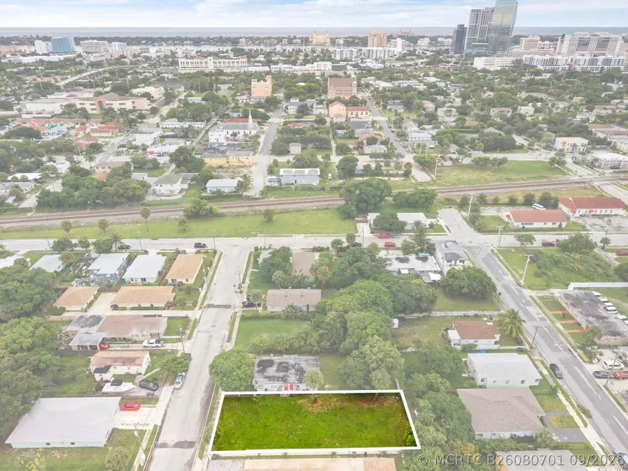 1120 9th Street, West Palm Beach, FL 33401 - #2