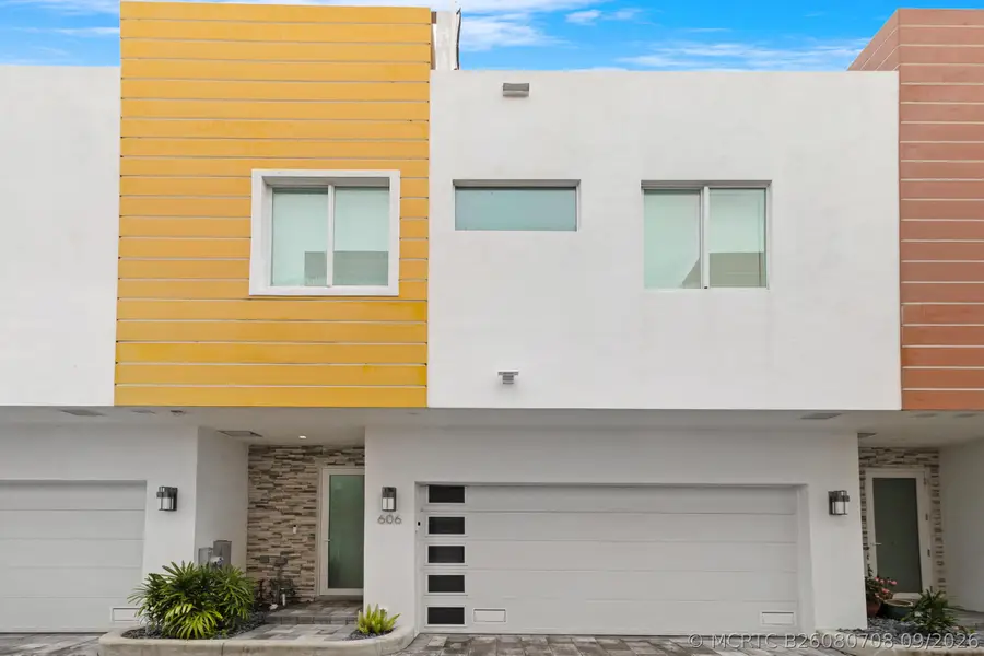 606 NE 8th Avenue, Fort Lauderdale, FL 33304 - #3