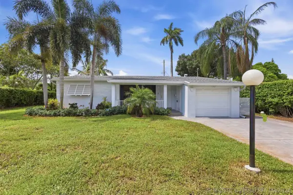 2460 SW 15th Street, Fort Lauderdale, FL 33312