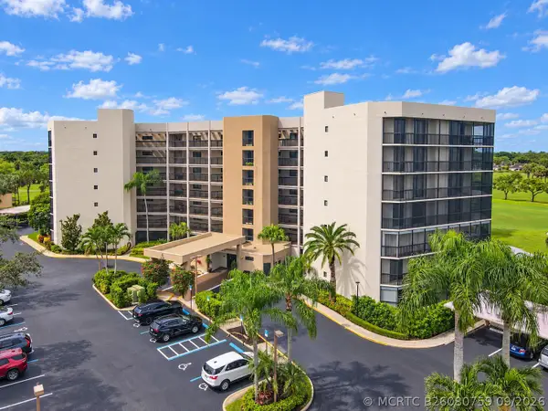 5301 Fountains Drive S #501, Lake Worth, FL 33467