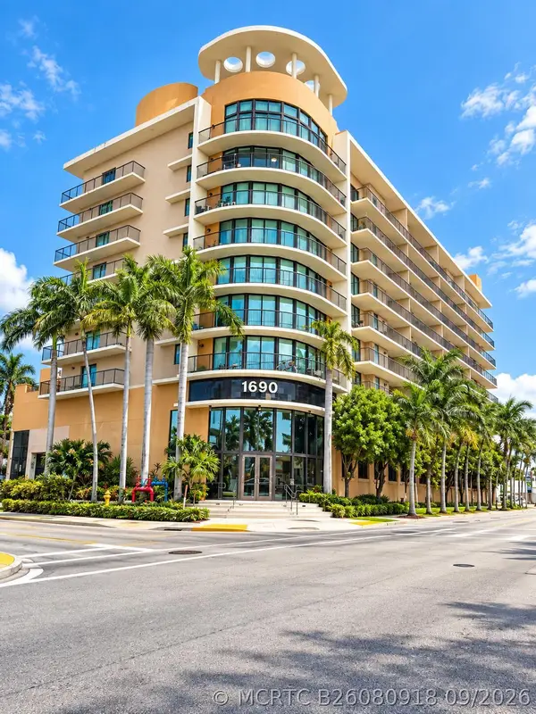 1690 SW 27th Avenue #306, Miami, FL 33145