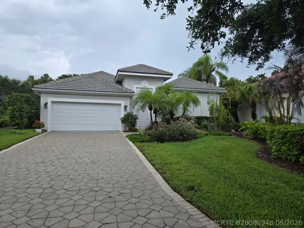 831 Island Club Square, Vero Beach, FL 32963