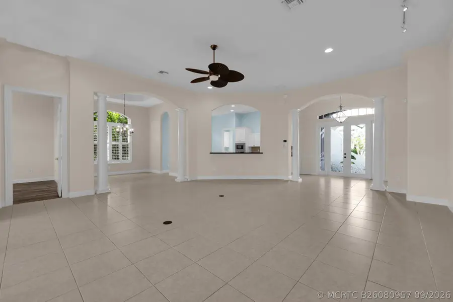 1417 W Island Club Square, Vero Beach, FL 32963 - #3