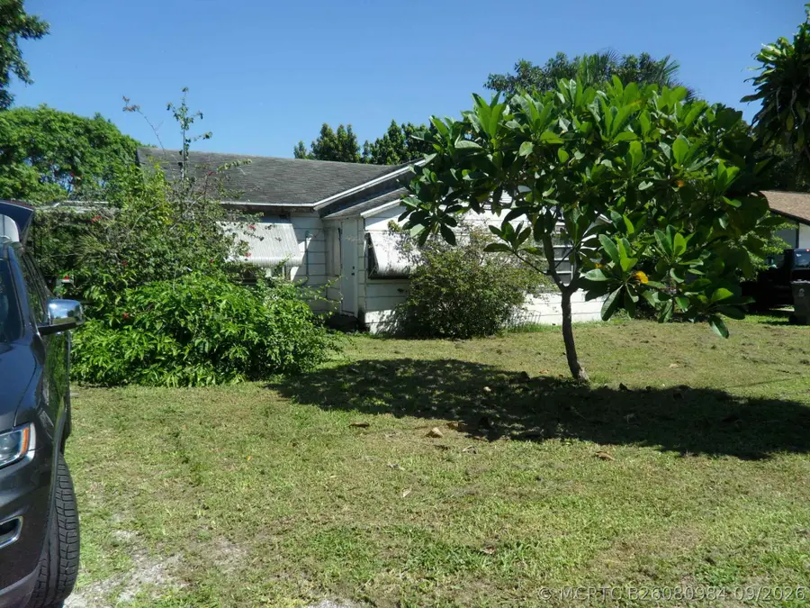 4639 Sunset Lane, West Palm Beach, FL 33415 - #2