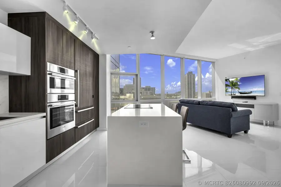 851 NE 1st Avenue #1002, Miami, FL 33132 - #2