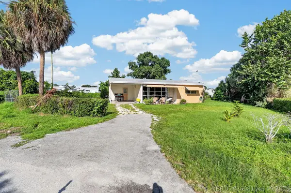 4351 Colt Lane, West Palm Beach, FL 33406