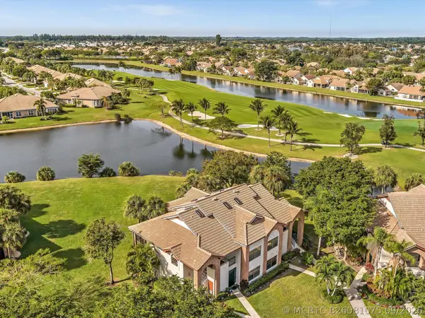 8049 Aberdeen Drive #201, Boynton Beach, FL 33472
