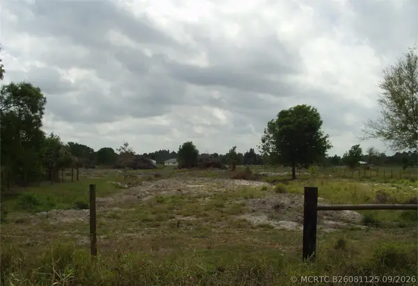Address Withheld By Seller, Fellsmere, FL 32948