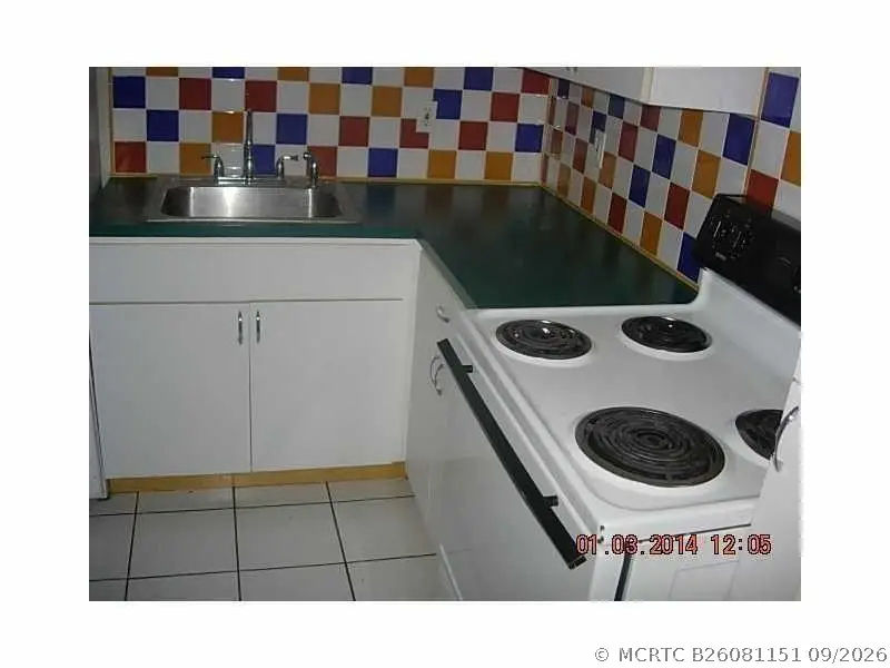 528 Meridian Avenue #204, Miami Beach, FL 33139 - #2