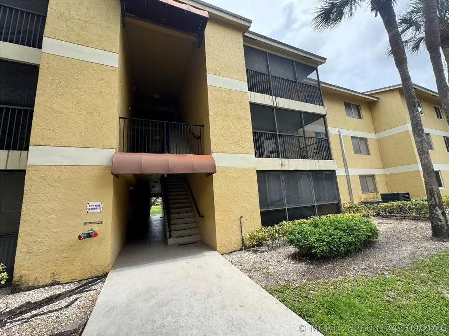 3013 N Oakland Forest Drive #106, Oakland Park, FL 33309 - #2