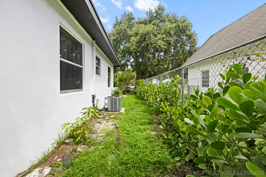 28 NE 165th Street, Miami, FL 33162 - #3