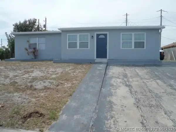 3275 Orange Street, Boynton Beach, FL 33435