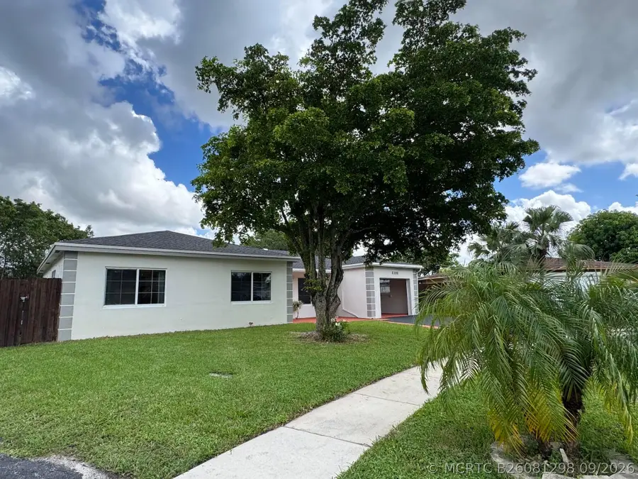 8306 NW 74th Terrace, Tamarac, FL 33321 - #3