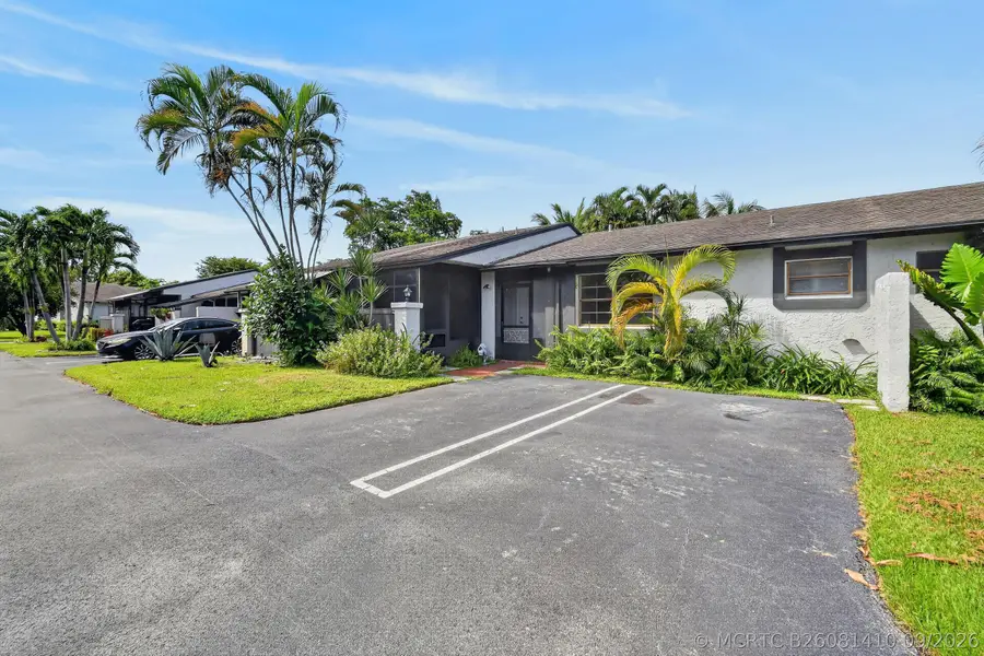 72 Conaskonk Circle, Royal Palm Beach, FL 33411 - #3