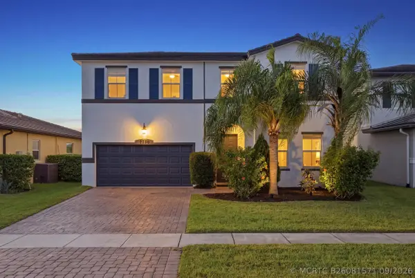 7730 NW Gladwell Lane, Port St Lucie, FL 34987