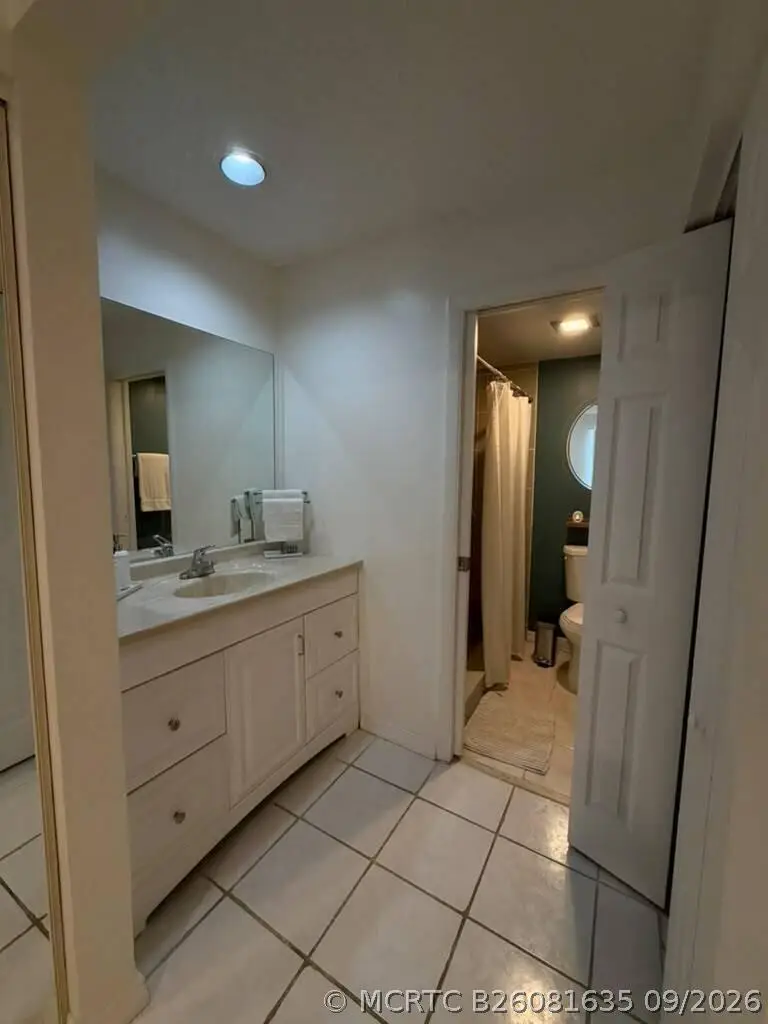 1437 Royal Forest Court, West Palm Beach, FL 33406 - #2