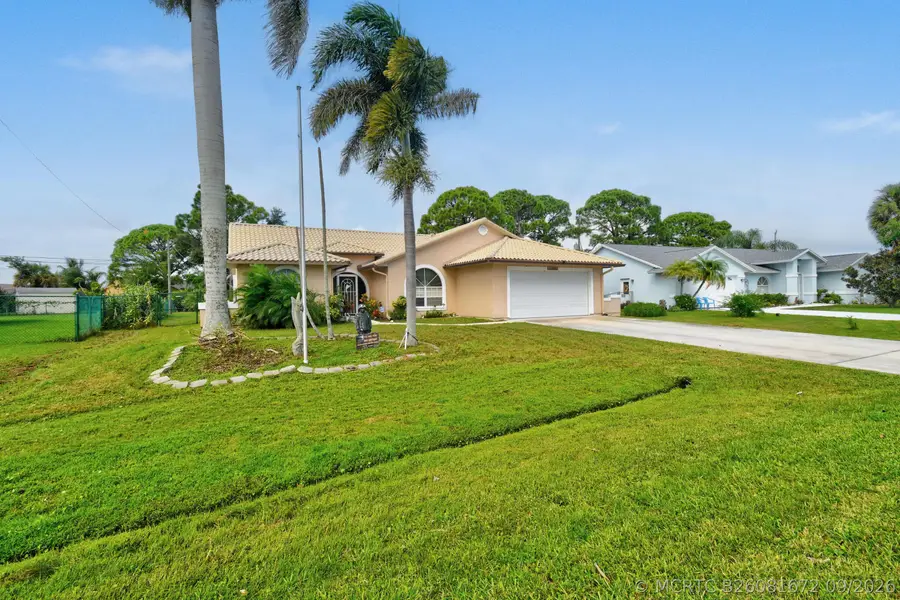 1758 SE Duma Terrace, Port Saint Lucie, FL 34952 - #2