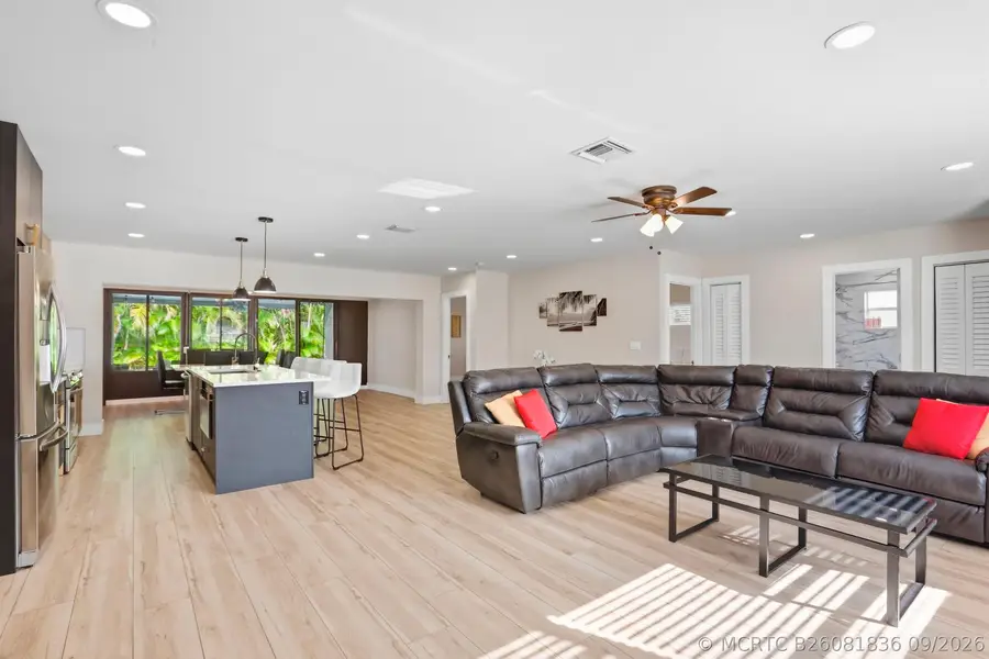 6880 Kingston Drive, Lake Worth, FL 33462 - #2