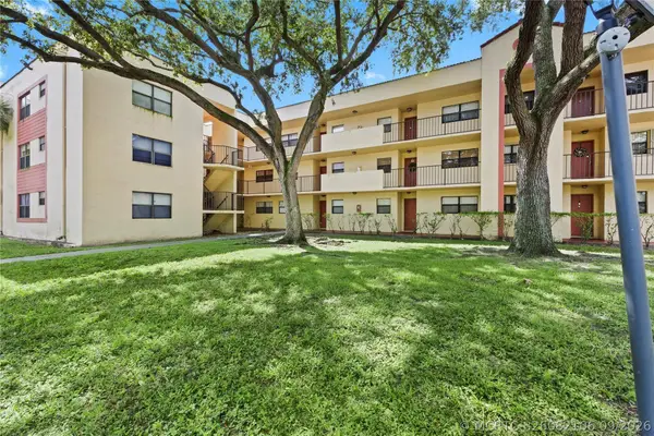 3199 Foxcroft Road #304, Miramar, FL 33025