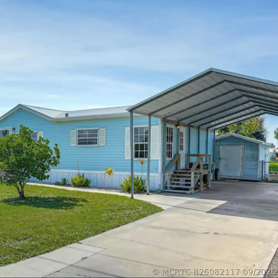 2128 SE 32nd Street, Okeechobee, FL 34974 - #2