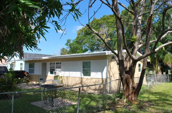 1106 N 22nd Street, Fort Pierce, FL 34950