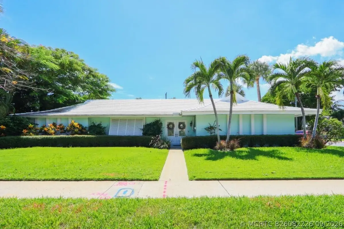 222 33rd Street, West Palm Beach, FL 33407 - #1